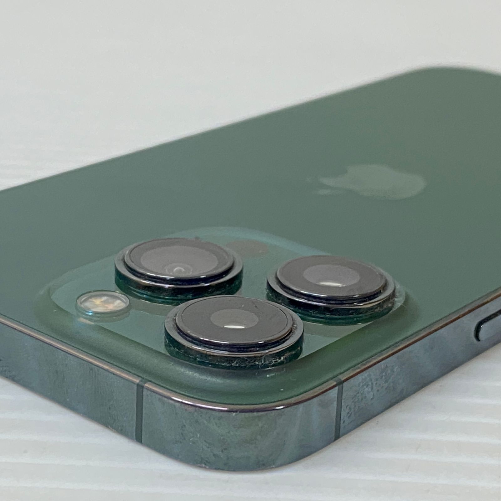 Apple iPhone 13 Pro 128GB MNDX3J/A 判定〇 SIMロックなし