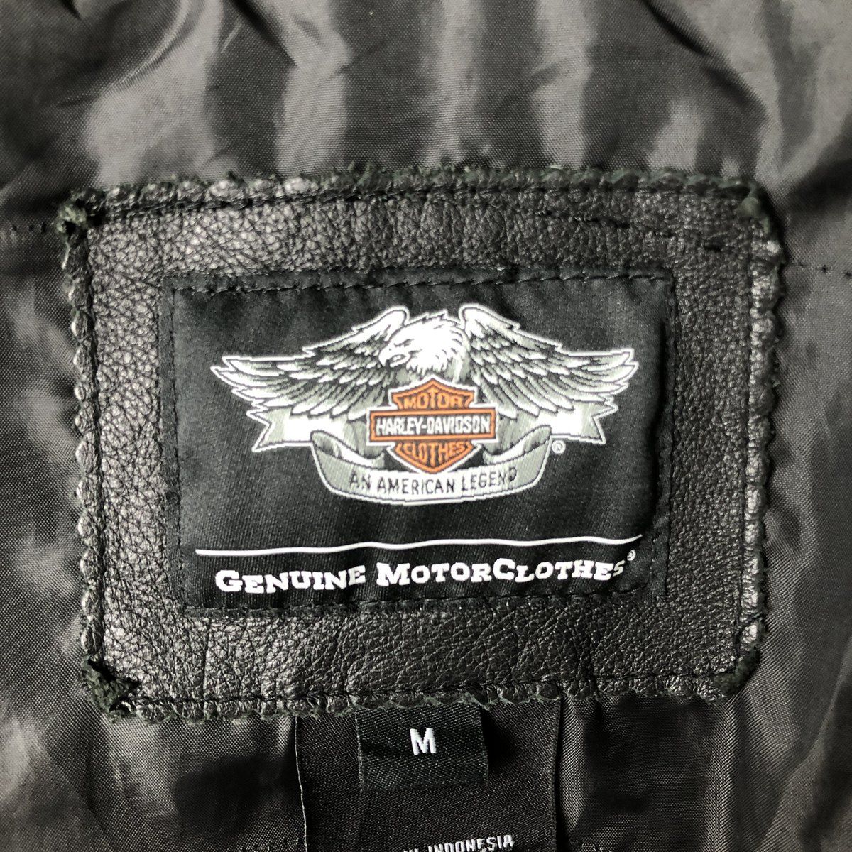 HARLEY-DAVIDSON 古着　コンチョボタン　アメカジ　スエード 古着 90s USA製 HARLEY DAVIDSON バー&シールド カジキ Tシャツ