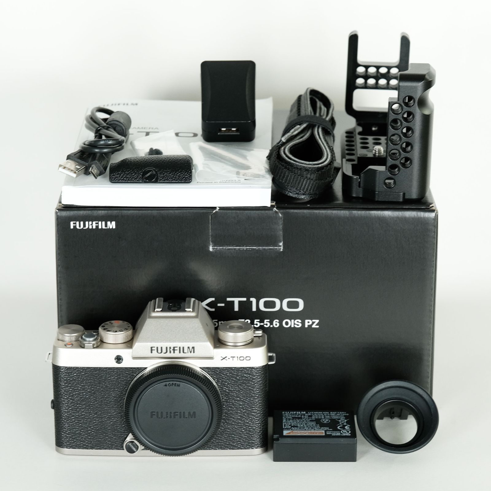 一眼レフカメラCanon EOS 80D望遠レンズセット/EF75-300mm 一眼レフカメラCanon EOS 80D望遠レンズセット/EF75-300mm