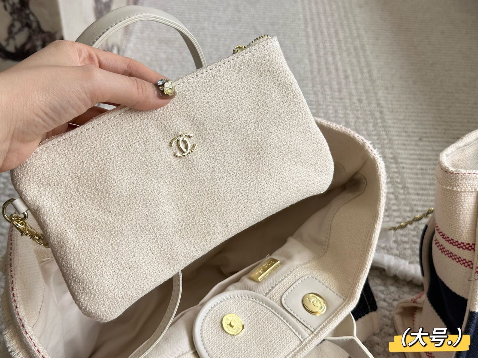 今日特価】Chanel 25C Pre - Spring Resort 