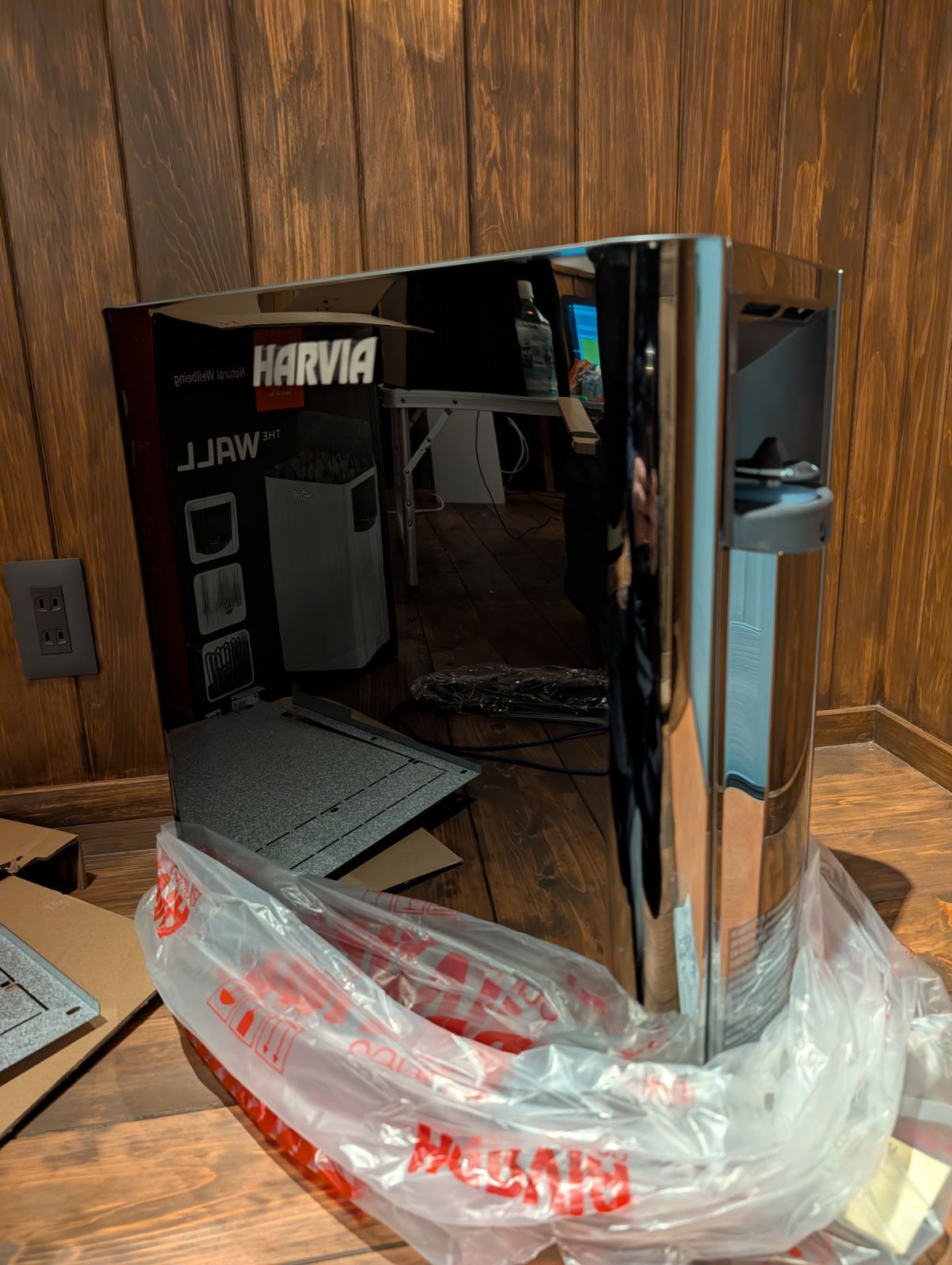 HARVIA THE.WALL60 ブラック　サウナストーブ　6kw230V HARVIA THE.WALL60 ブラック サウナストーブ 6kw230V - メルカリ