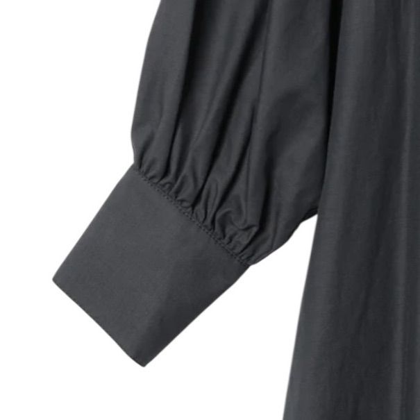 300 チャコールグレー