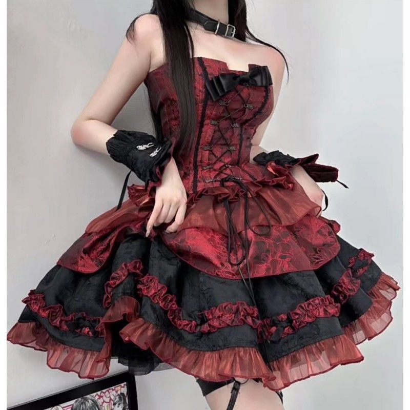 の新型黒紅つなぎ感ロリータ優雅な王女風カン肩コートは胸の短い蓬蓬蓬スカートを塗る
