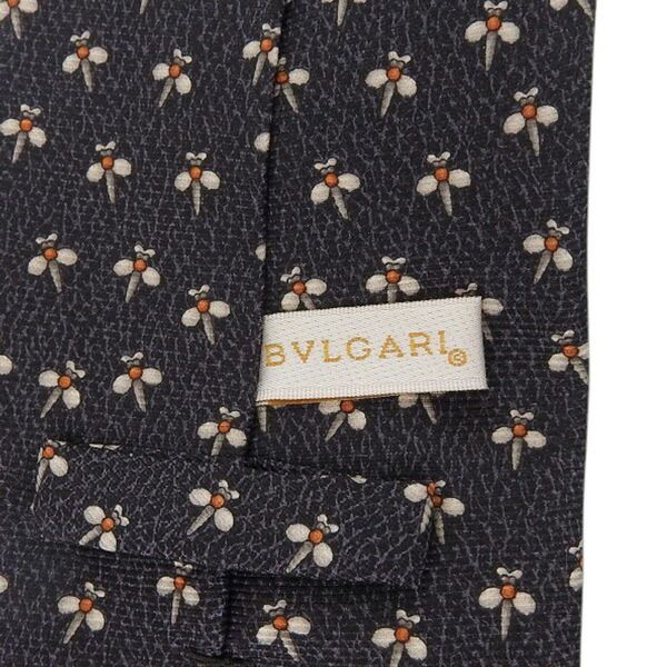 美品　BVLGARI ブルガリ　ネクタイ　車　セッテピエゲ 美品 BVLGARI ブルガリ ネクタイ セッテピエゲ ネイビー レッド