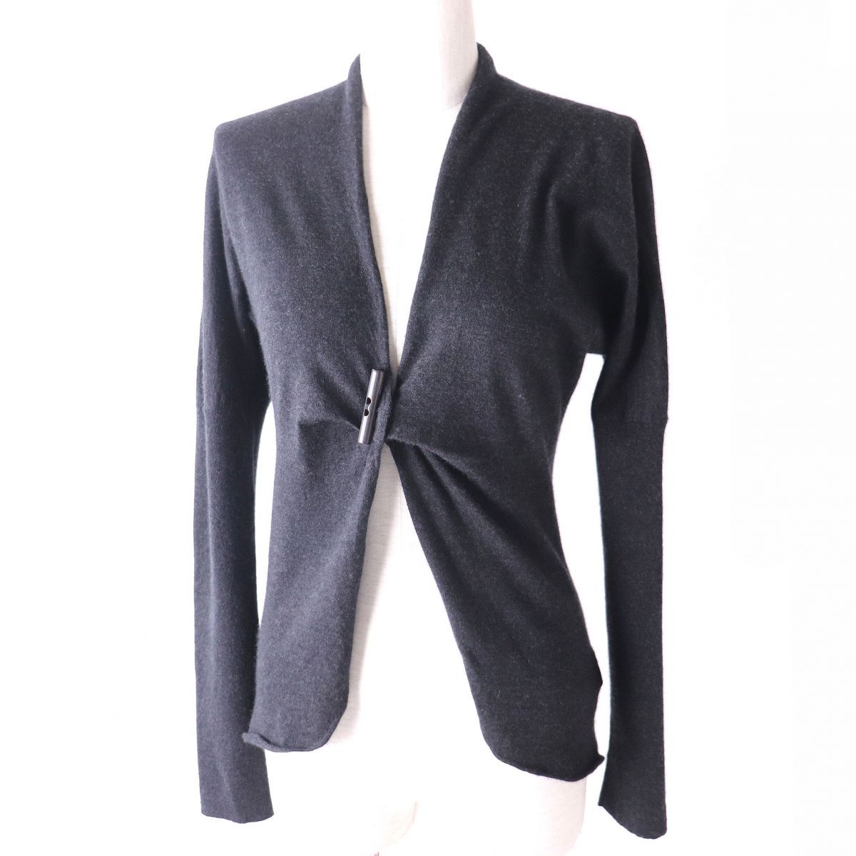 moon / ブルネロクチネリのグレーカーディガン カシミヤ100 BRUNELLO CUCINELLI 良品 ブルネロクチネリ カシミヤ100% ジップ