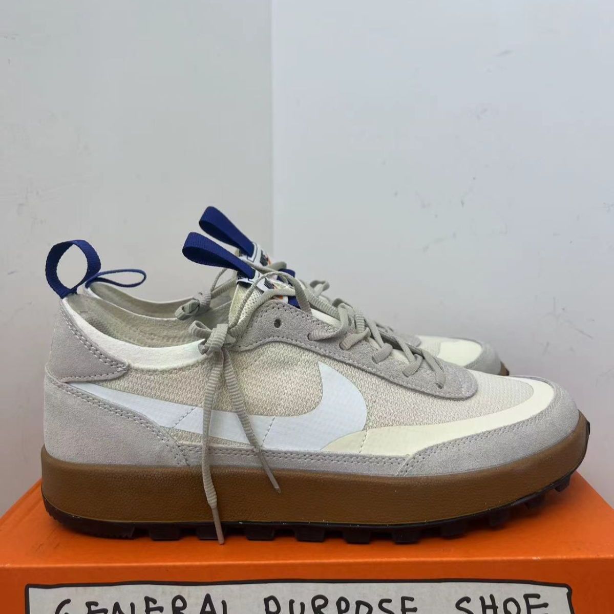 新品未使用 ナイキ tom sachs x Nike スニーカー