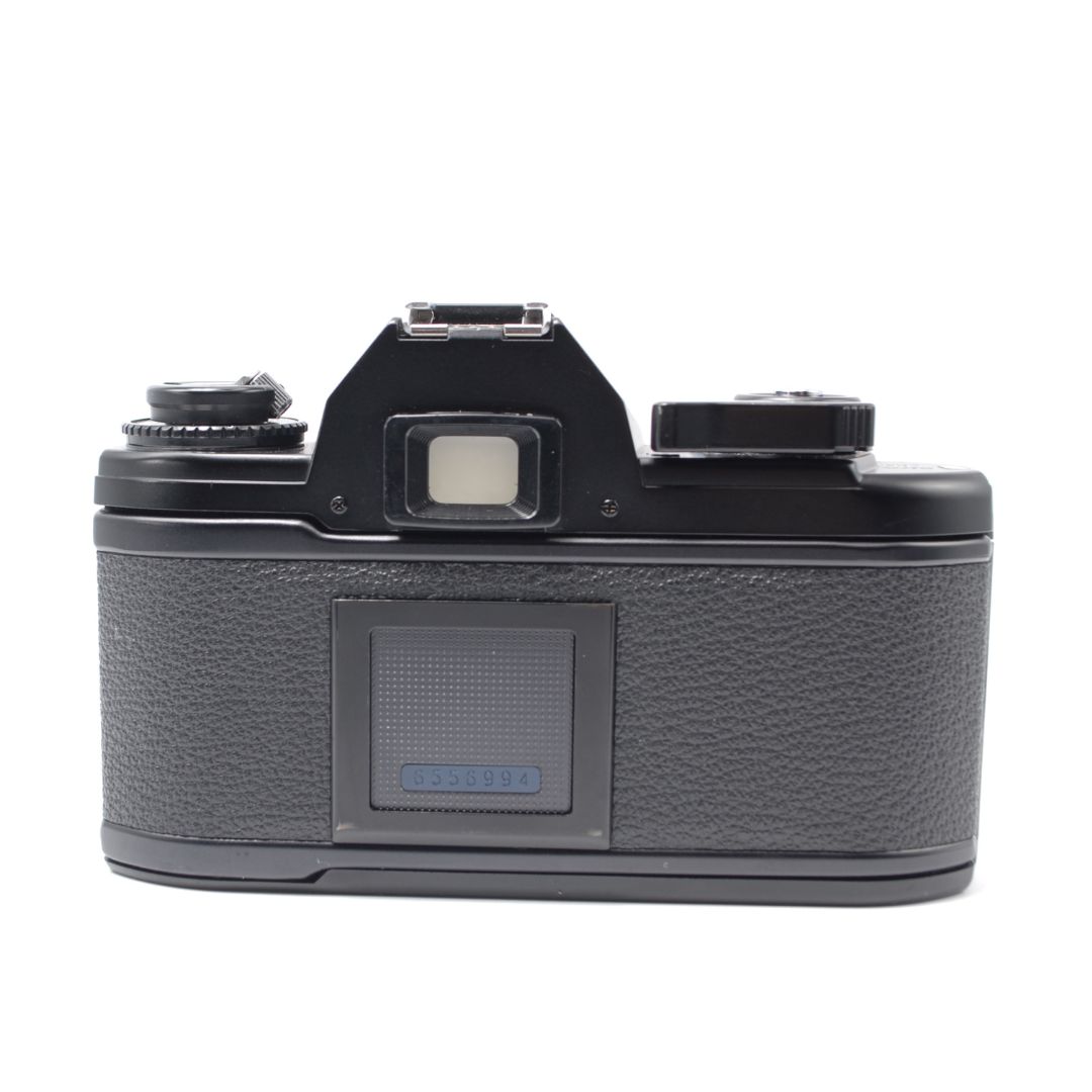 Nikon EM フィルムカメラ ズームレンズ付き AF 35 70 mm f 3 4 5 シャッターきれます レトロカメラ 返金保証あり