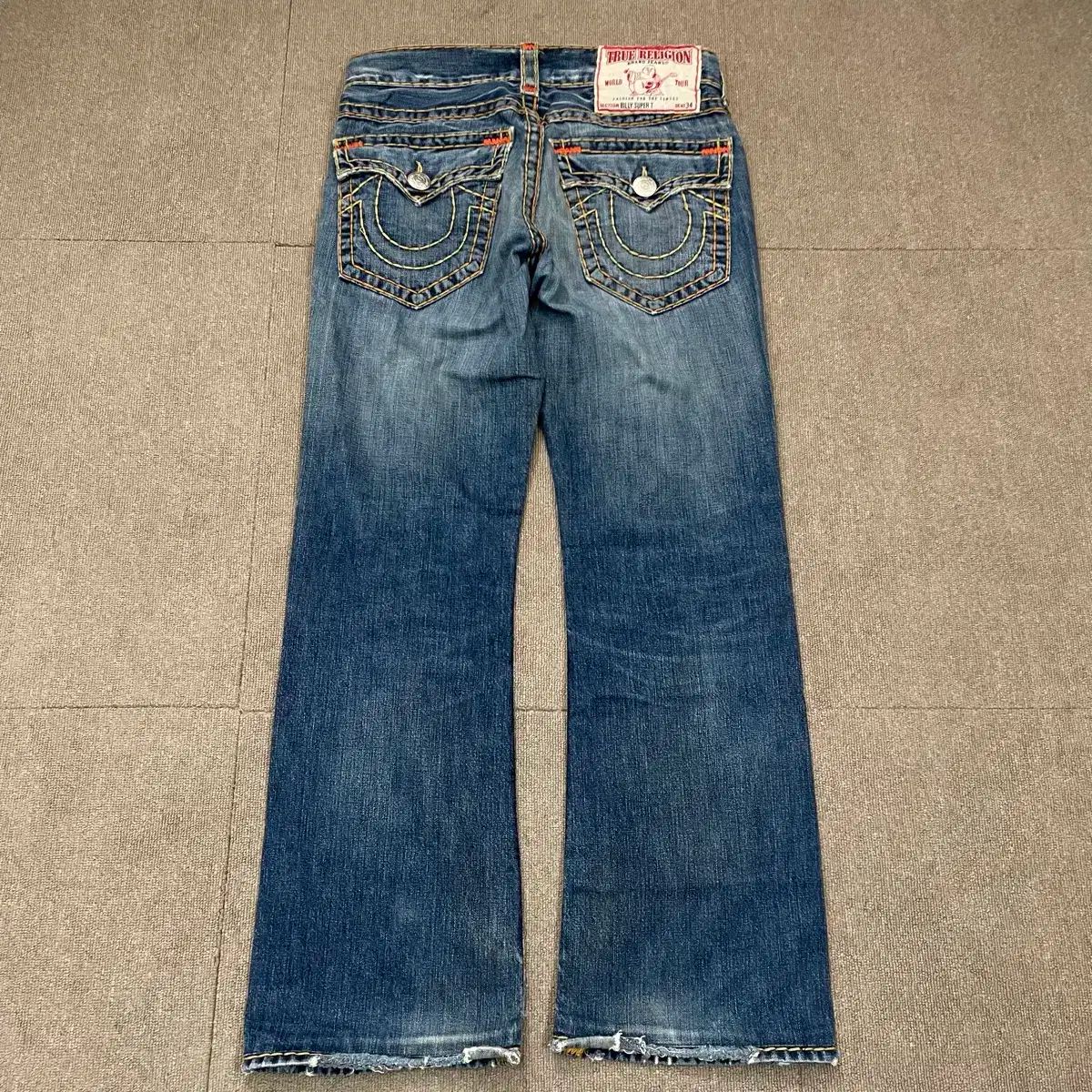 TRUE RELIGION ブーツカットデニム 31×33 古着 1.jpg