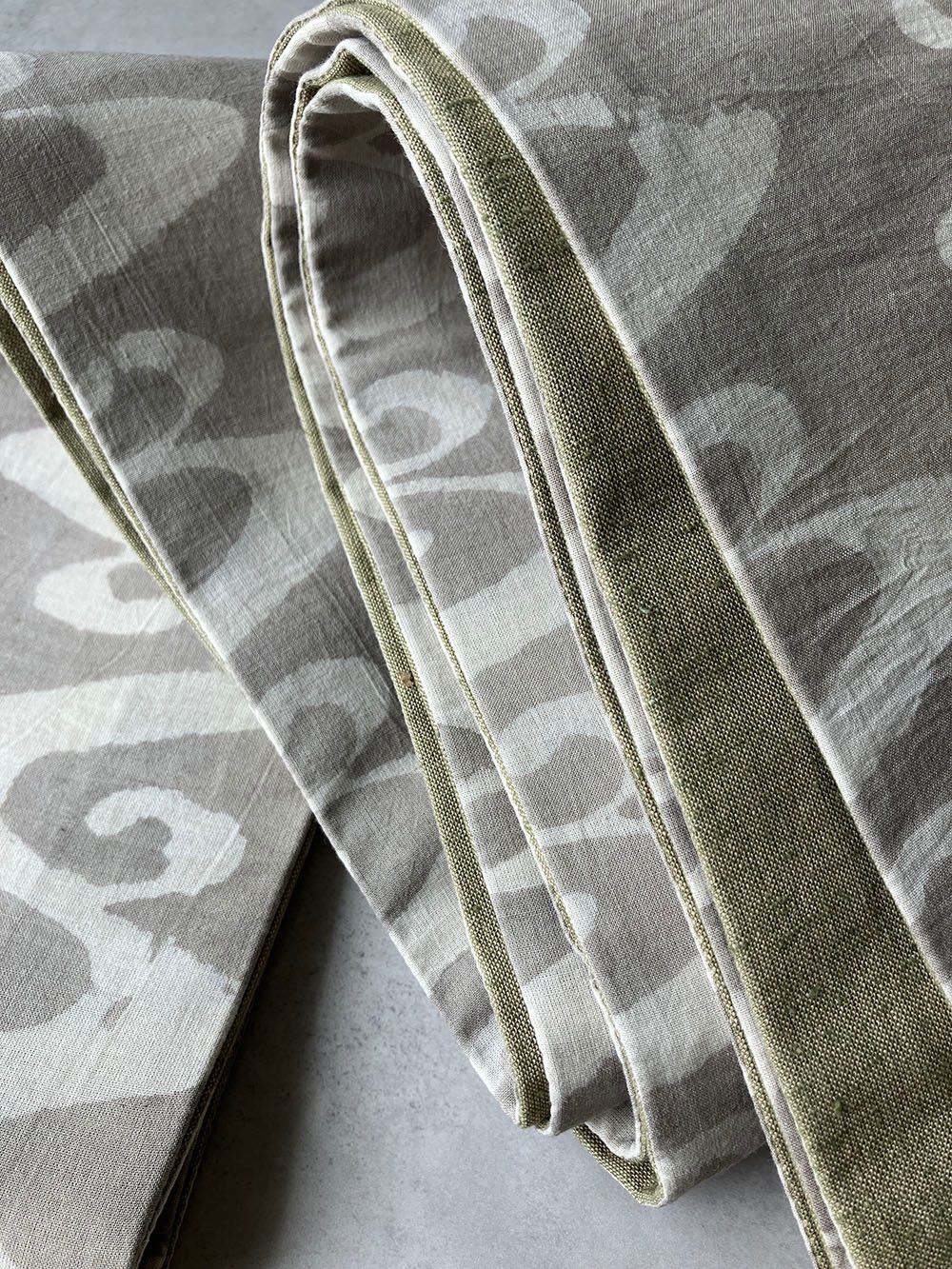 花柄 袋帯 グレー系 リバーシブル 花柄 袋帯 グレー系 リバーシブル