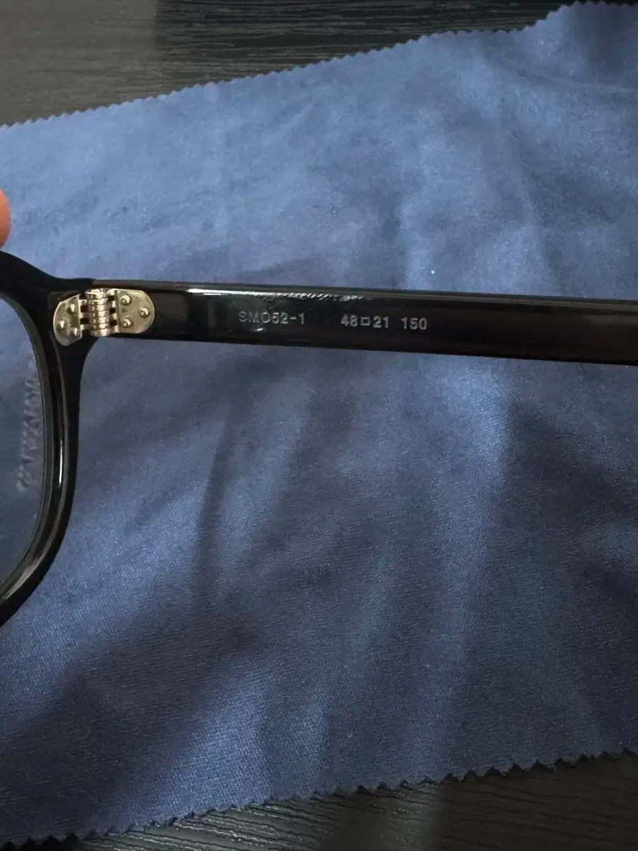 訳あり スペック モンタナ smo52 ー 1 フォトクロミックレンズ 48 サイズ