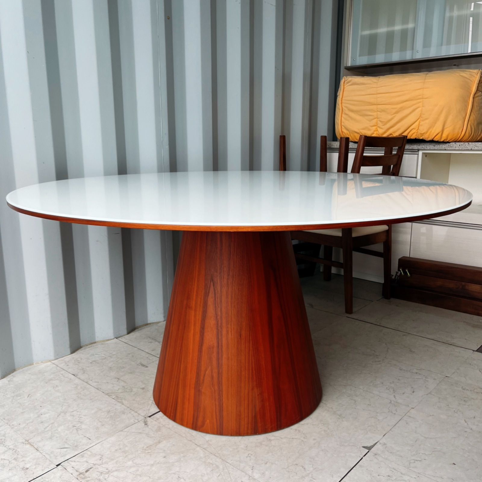 展示品】アルモニア ルーシー ウォールナット無垢材センターテーブル