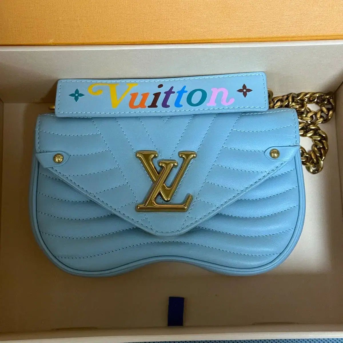 上品さが素敵♪Louis Vuitton ニューウェーブチェーンバッグPM 上品さが素敵♪Louis Vuitton ニューウェーブチェーンバッグPM