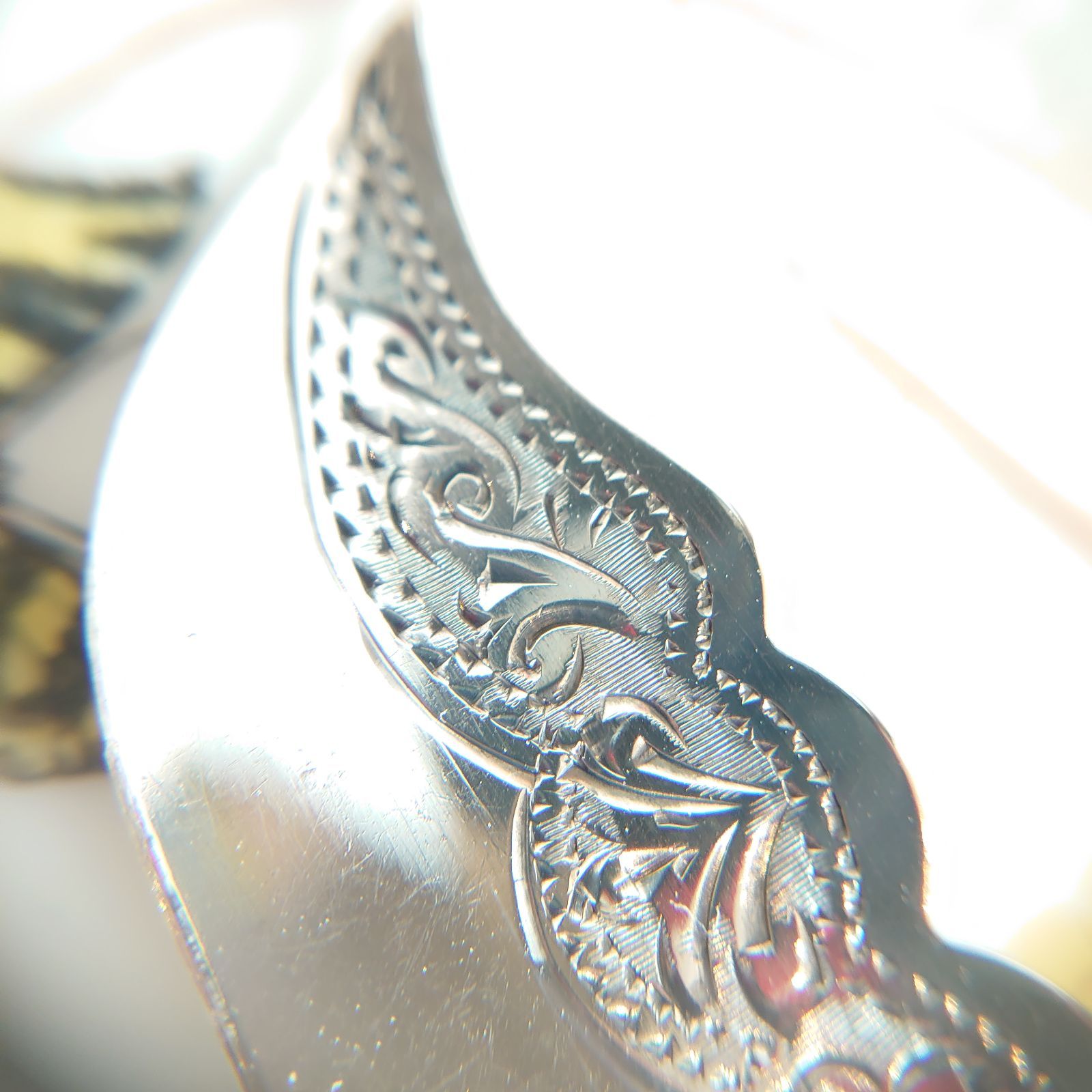 白蝶貝　バターナイフ　純銀製　アンティーク　マザーオブパール　1898年 白蝶貝 純銀 アンティーク バターナイフ マザーオブパール - メルカリ