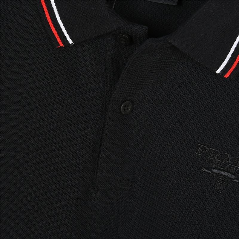 PRADA ブラック ポロシャツ トリコロール襟 今日特価】Prada プラダ 25SS カラーブ lock ストライプ 胸刺繍