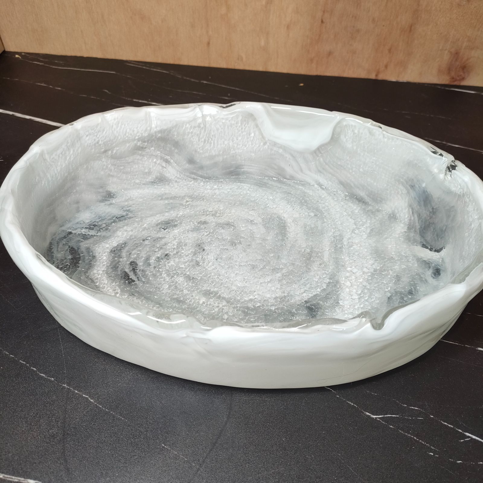 【美品】 白雪 ガラス 花器 花瓶 フラワーベース 和食器  大皿  サラダボール インスタ 佐々木硝子 硝子 吉沼硝子 にごり びいどろ インテリア 玄関 オブジェ 白色 華道 フラワーアレジメント