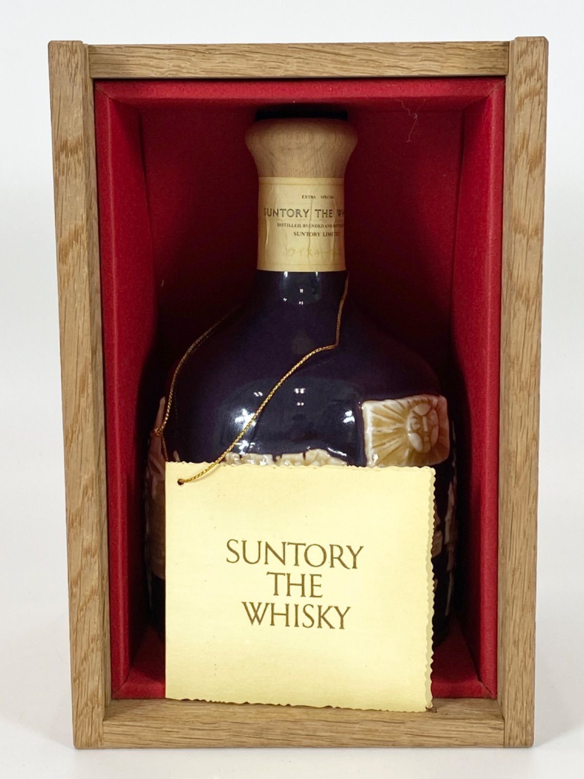 未開栓】SUNTORY サントリー ザ・ウイスキー 陶器ボトル ウイスキー