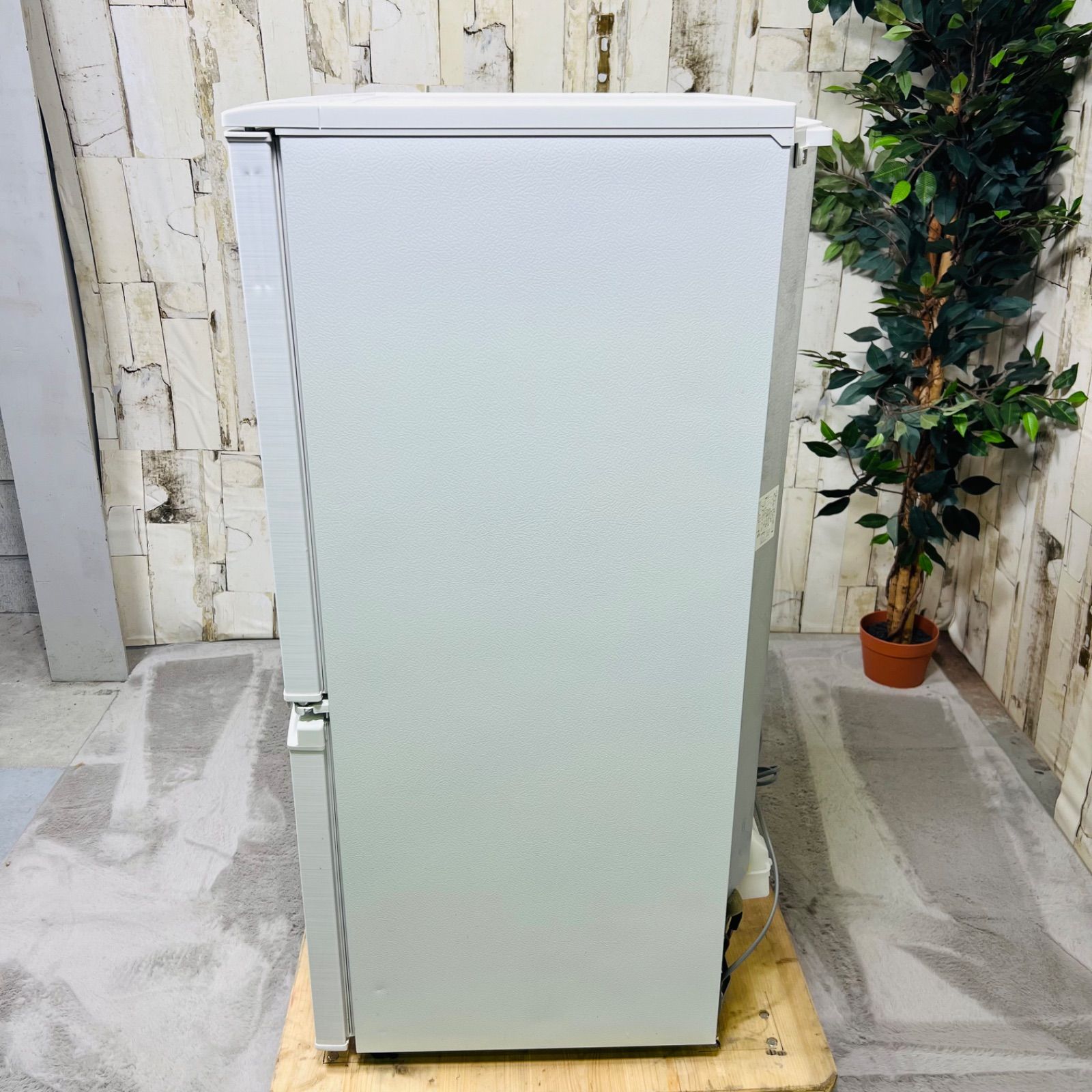 2020年製】SHARP シャープ ストア SJ-D14F-W ノンフロン冷凍冷蔵庫