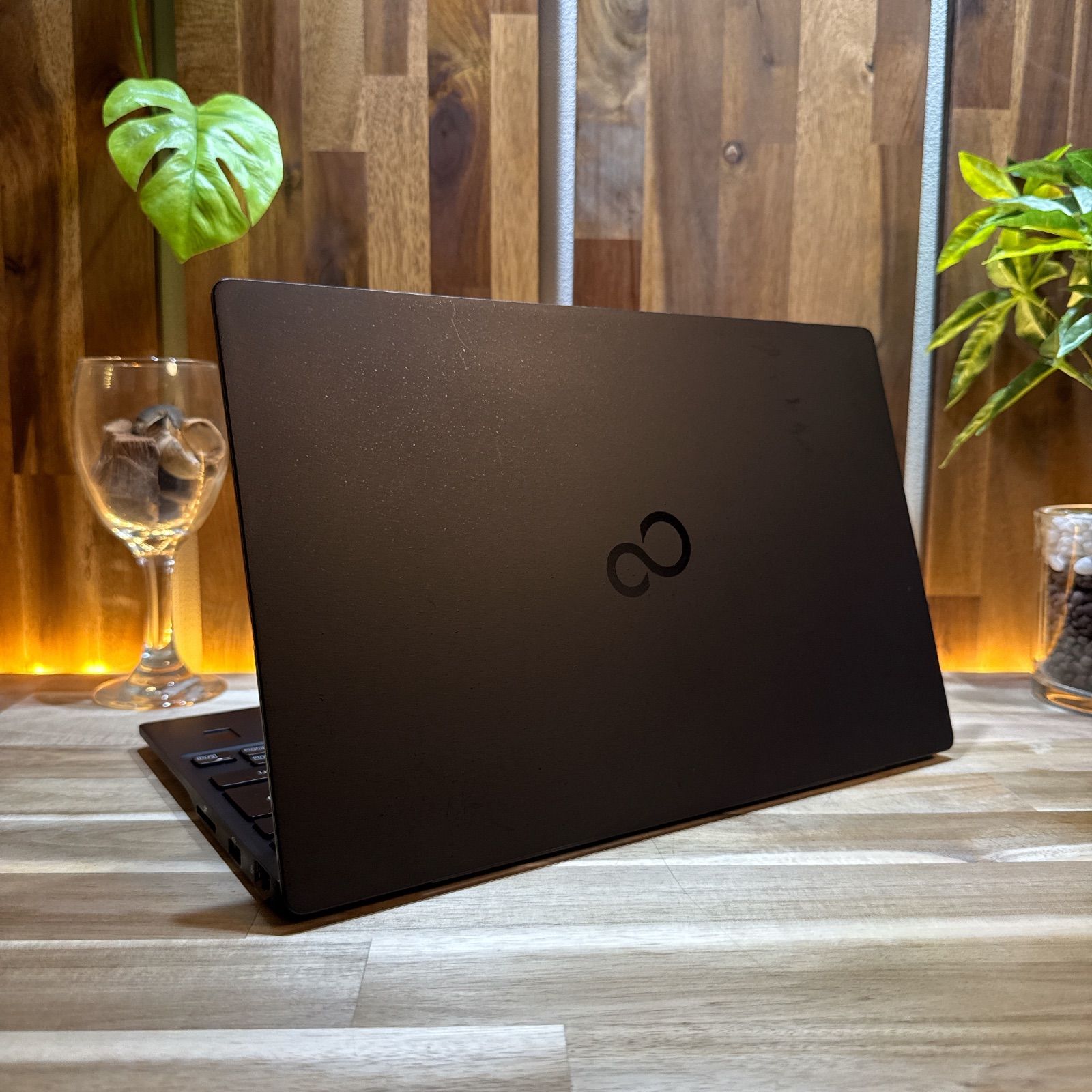 準美品‼️LIFEBOOK☘️最高峰i7☘第11世代☘️メモリ16GB☘ノートパソコン LIFEBOOK 【フルHD×テンキー搭載】富士通 LIFEBOOK/第4世代 Core