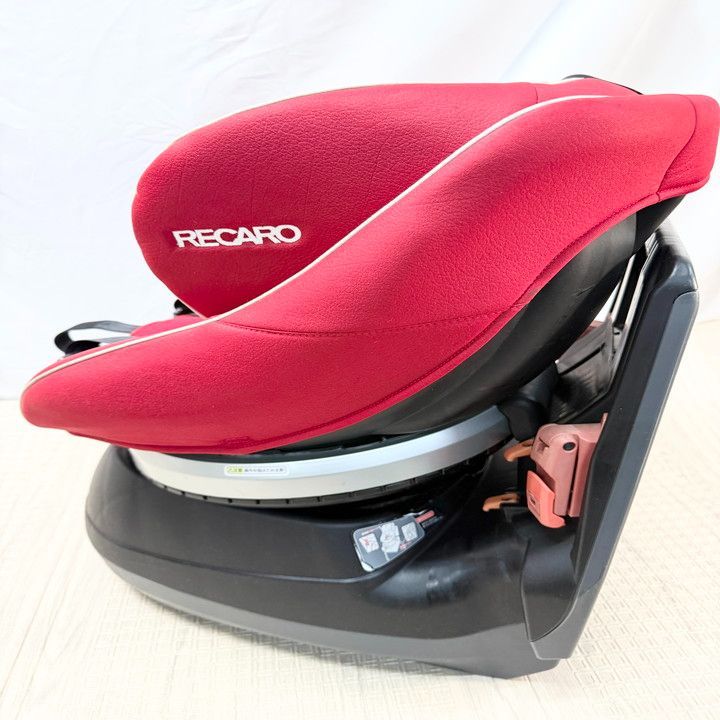 RECARO チャイルドシート レッド 360度回転　新生児OK RECARO チャイルドシート レッド 360度回転 新生児OK