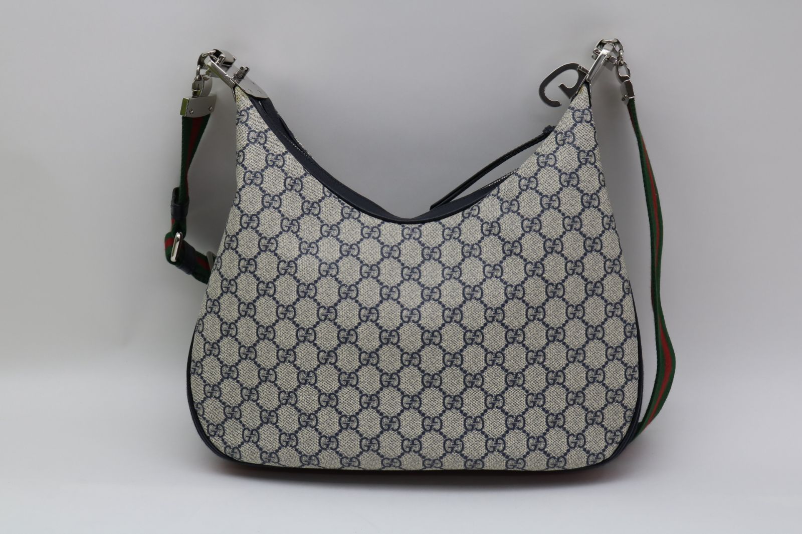 XX4514 グッチ GGスプリーム キャンバス アタッシェ ミディアム ショルダー バッグ