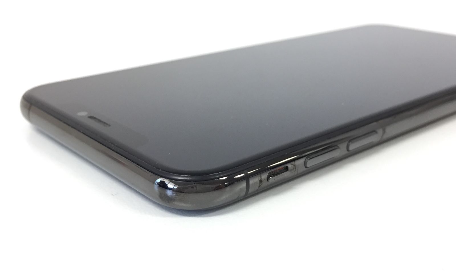 θ【SIMロック解除済】iPhone XS Max 512GB スペースグレイ - メルカリShops