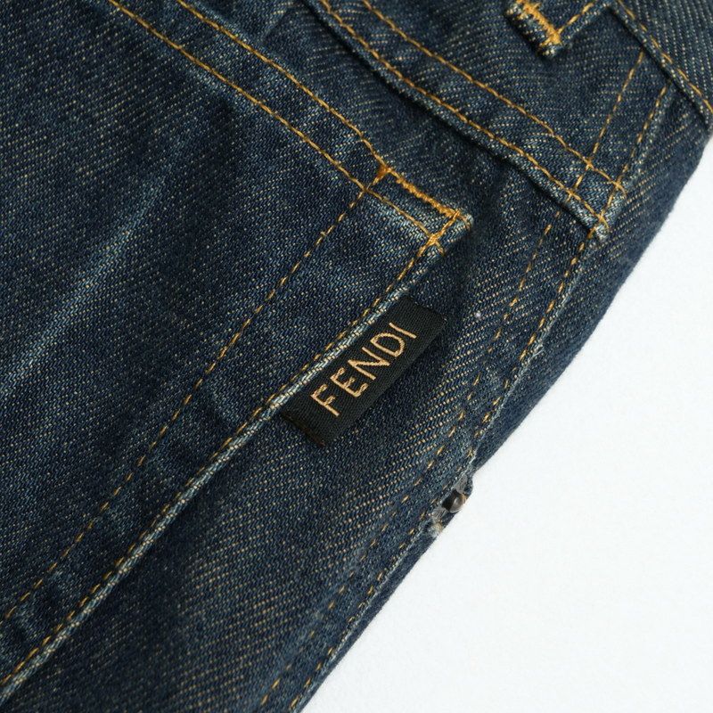 FENDI フェンディ　ビンテージパンツ　スウェード　皮 Bibian 比比昂 - 美品 FENDI フェンディ サイズI42 セットアップ