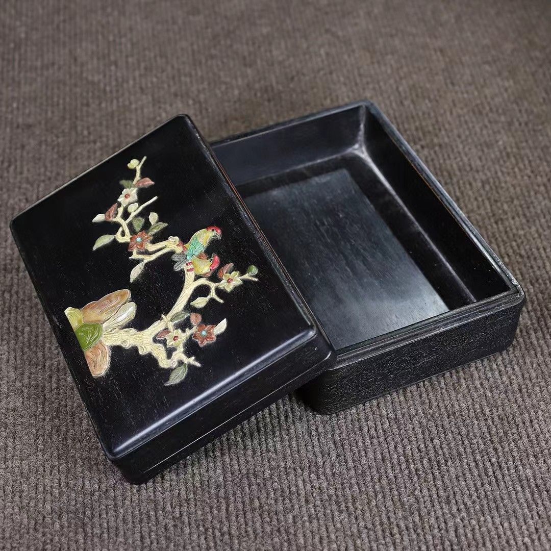 中国古美術・旧蔵寿山石【宝壺】飾り・己丑年福厂作・木箱付き・手彫り