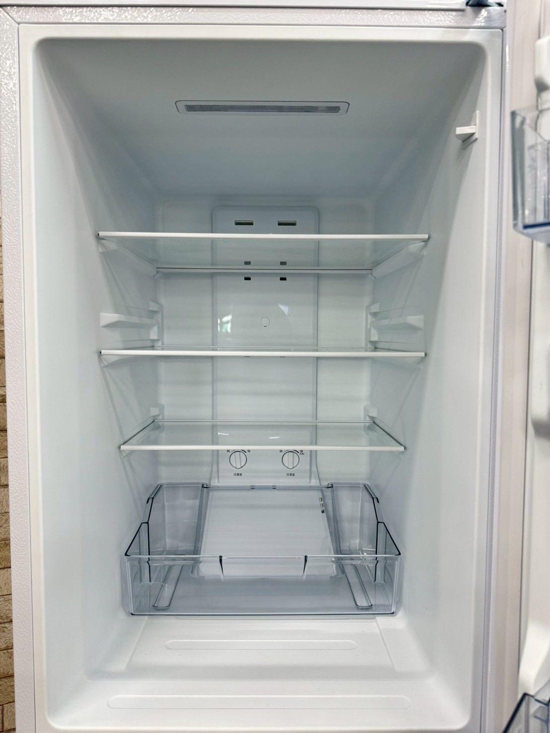 美品】大阪送料無料☆3か月保障付き☆冷蔵庫☆ヤマダ☆2ドア☆2024年