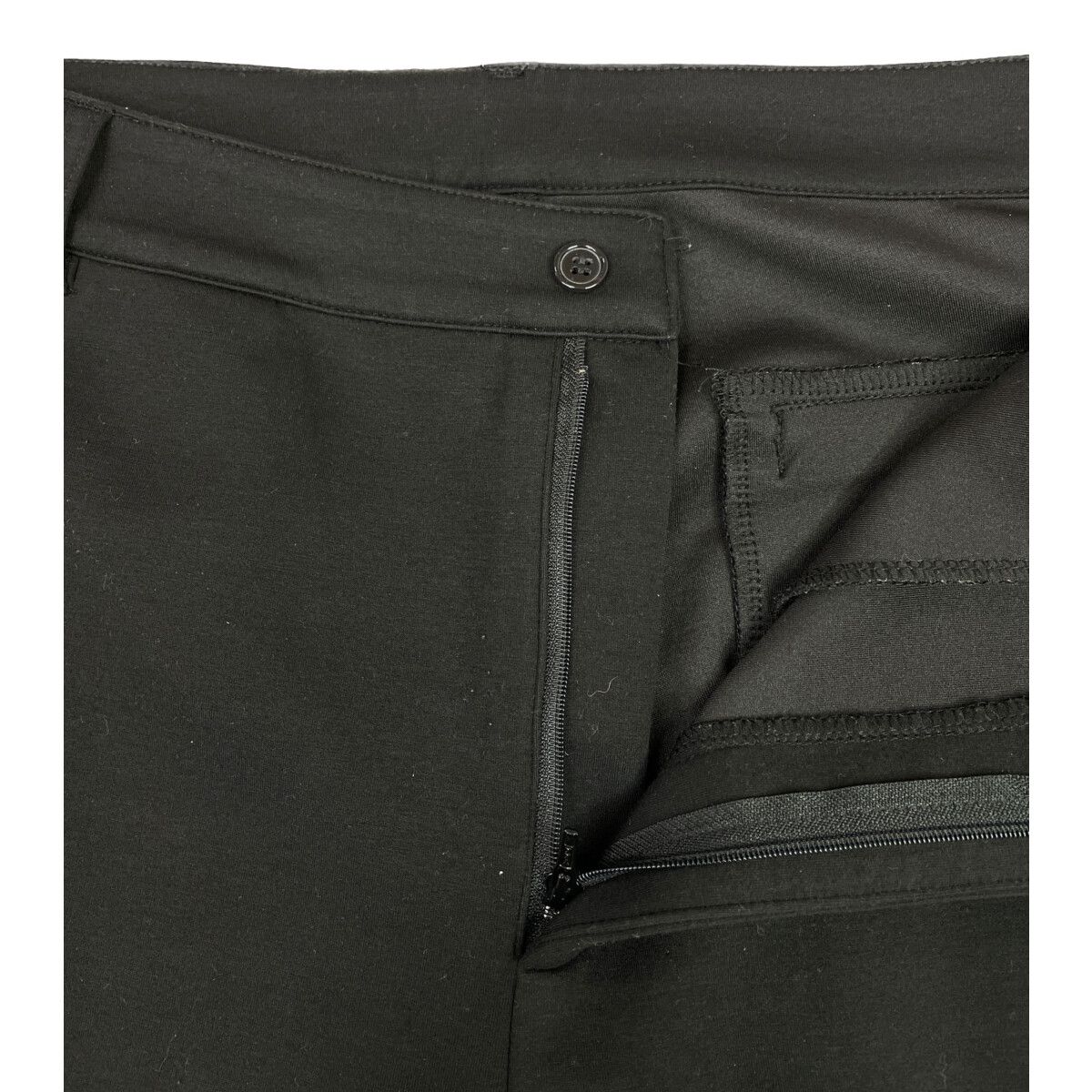 長袖ブルゾン×ロングパンツ