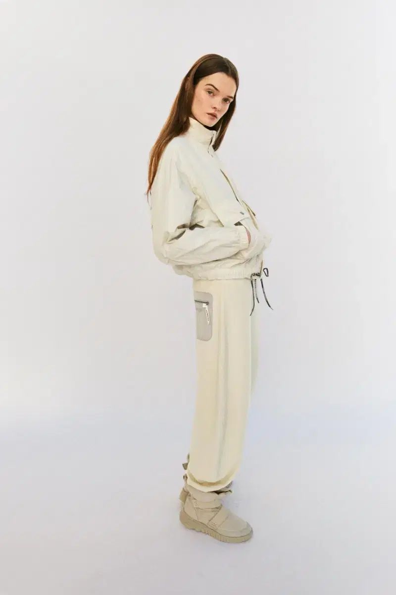 Zara X And wander ZARA ザラ そしてワンダー コラボ スウェットパンツ DECORATOM_COM_BR