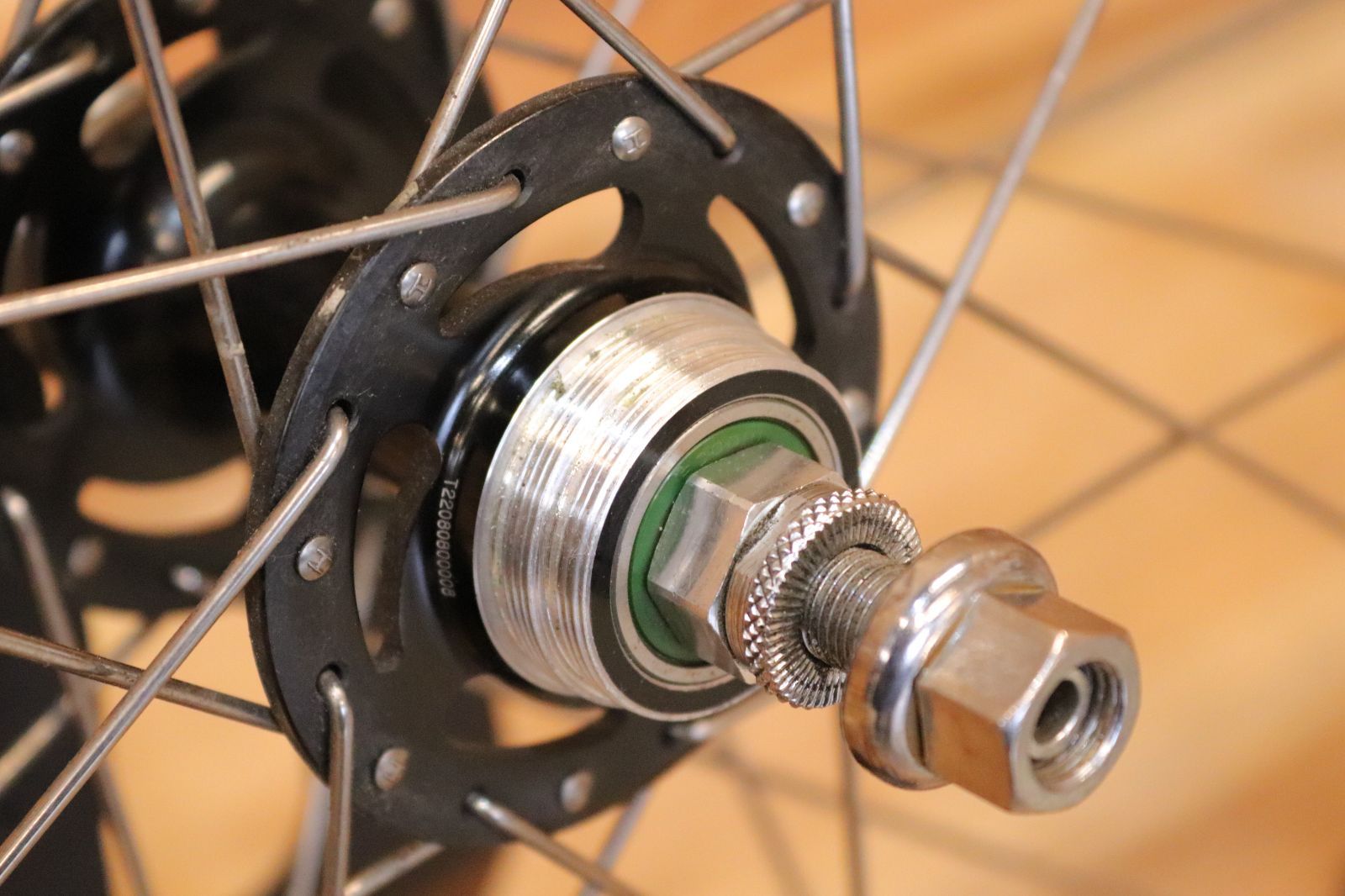 ファッション X-KEYMET XR240 700C 両切り リアハブ120mm ピストバイク