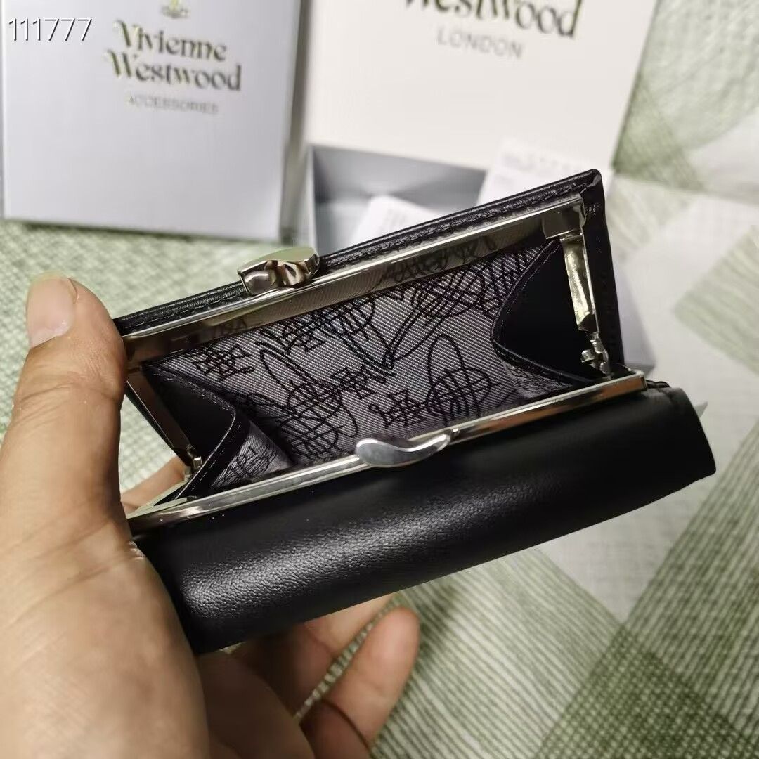 ヴィヴィアン・ウエストウッド 三つ折財布 ブラック オーブ