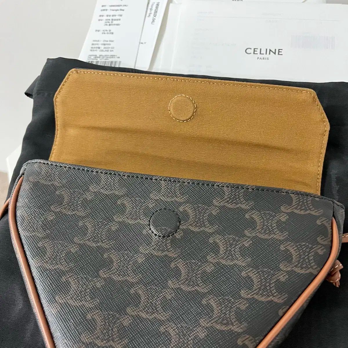 Celine セリーヌ ロゴ トライアングルバッグ キャンバス スモール クロスバッグ バッグ DECORATOM_COM_BR