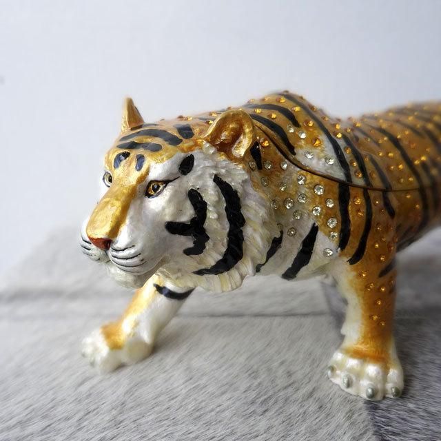 虎の置物 エナメルボックス 置物 干支 お年賀 縁起物 かわいい 縁起の