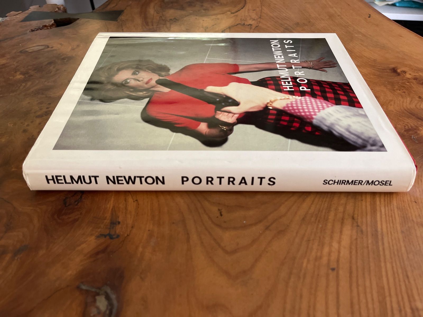 HELMUT NEWTON PORTRAITS ヘルムート・ニュートン　洋書 PORTRAITS Helmut Newton ヘルムート・ニュートン 写真集 - 古本