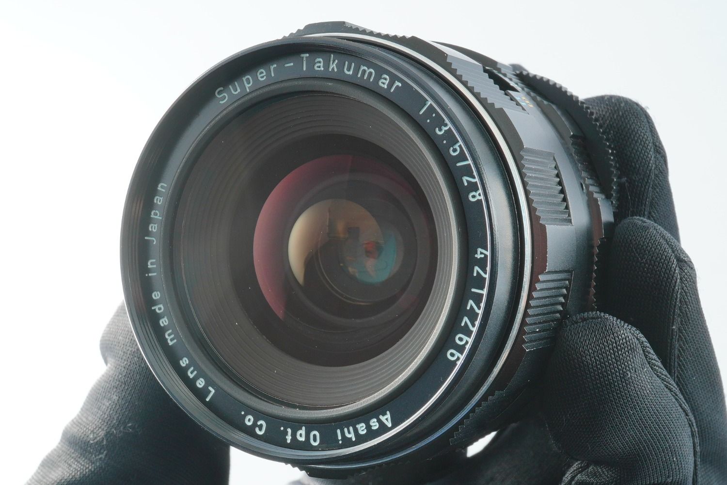 28mm F3.5