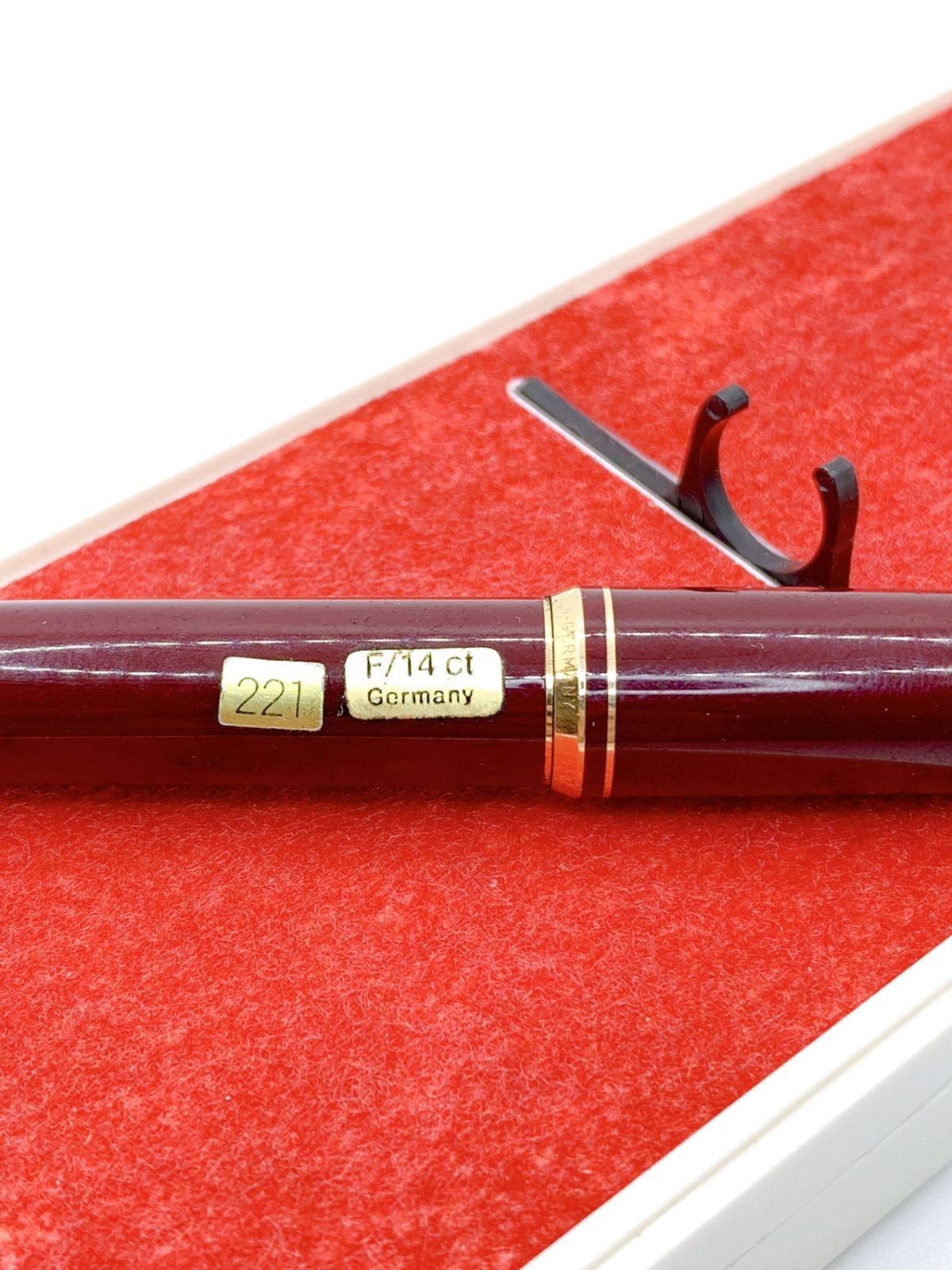 モンブラン 万年筆 14K モンブラン MONTBLANC モンブラン マイスターシュテュック 585