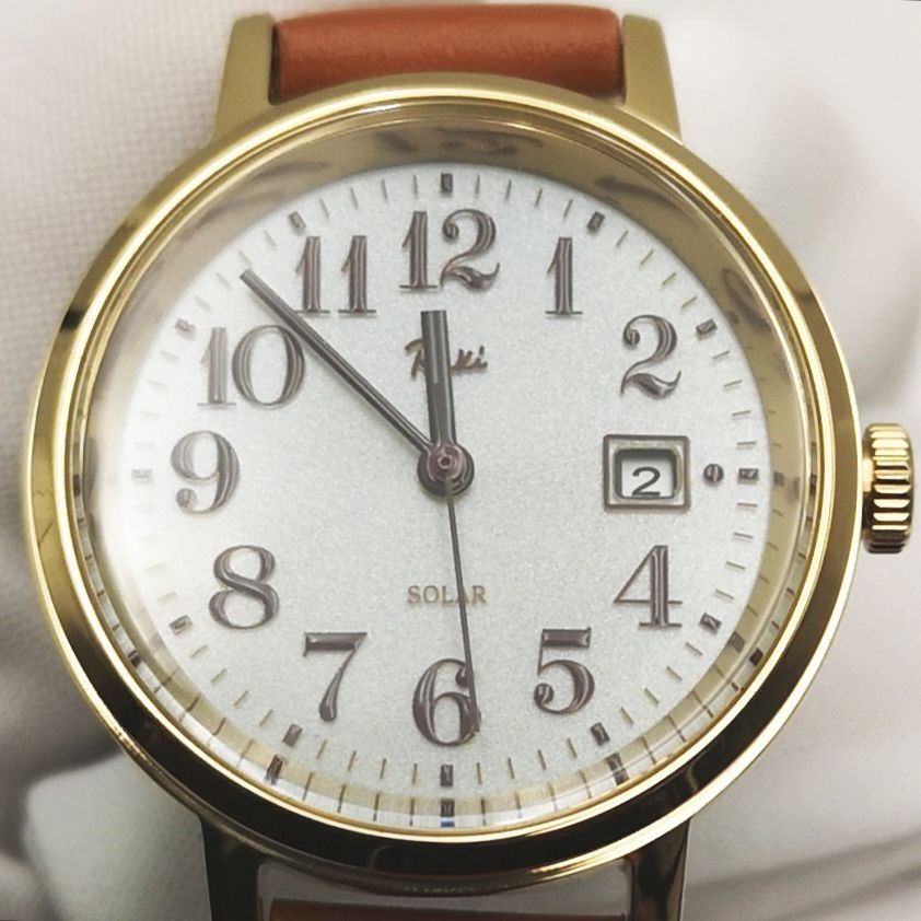 SEIKO Riki Standard セイコー リキ スタンダード AKQD402 アイボリー ケース 27.4×30.1mm レディース腕時計 JW-110