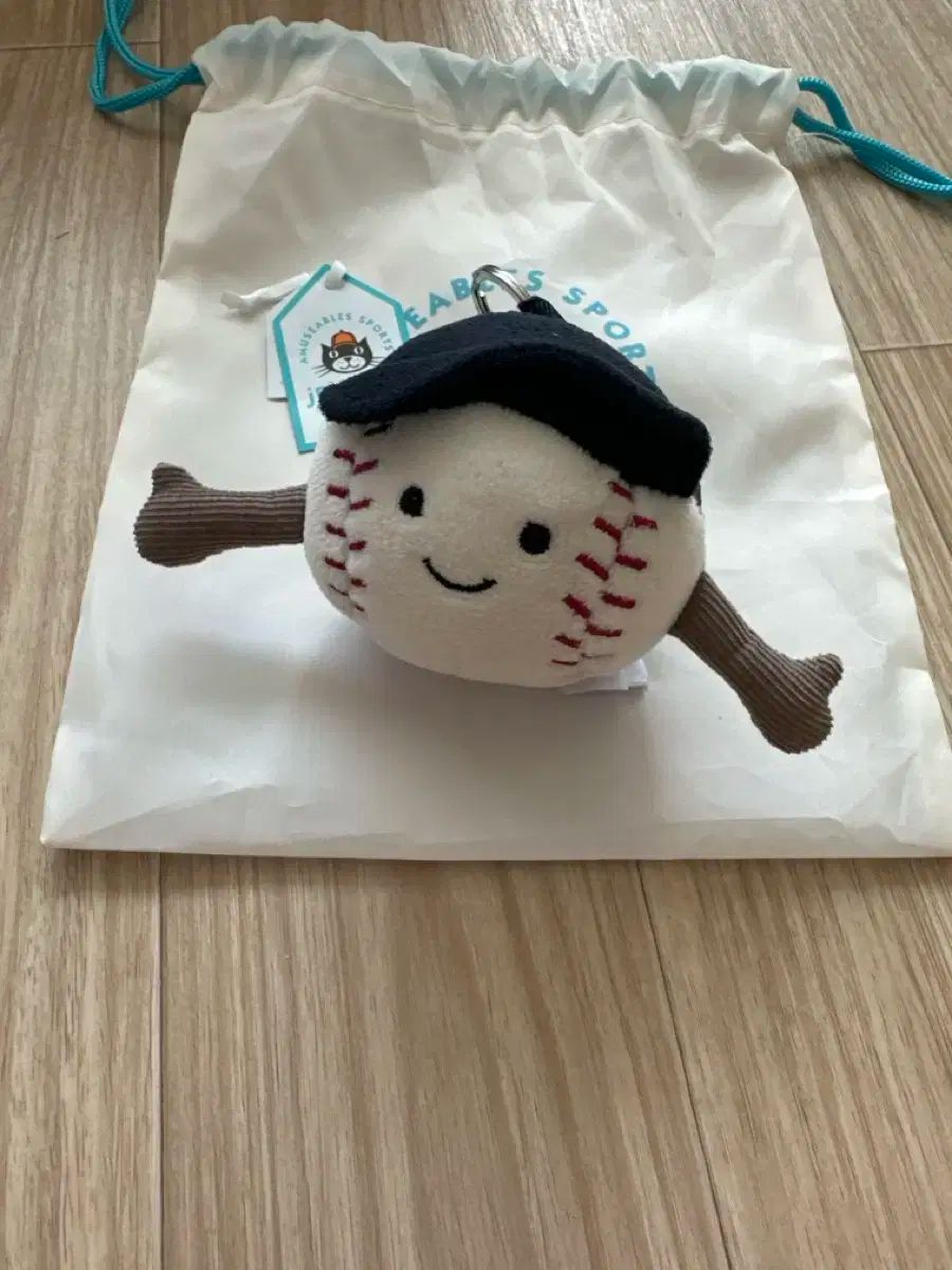 新品 IU I+UN1VER5E ファンコン グリップトック ピッピ タユギ IU I+