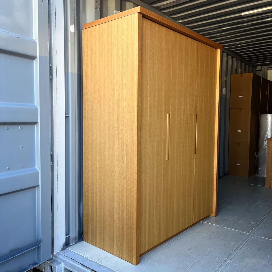 取付無料！アルフレックス特注品 天然木北欧ナチュラルワードローブ