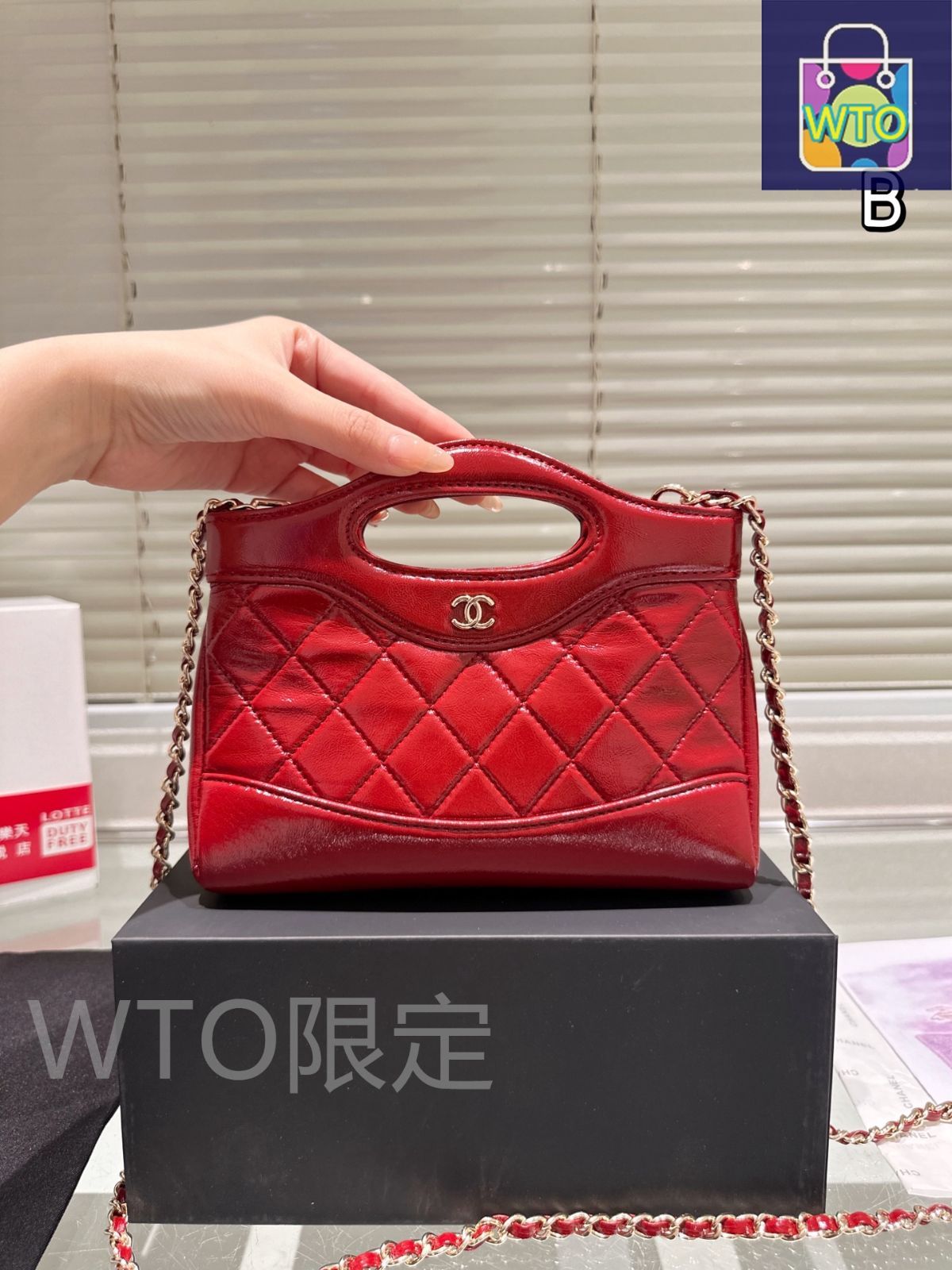 シャネル 24C CHANEL31 ミニショッピングバッグ 横長 ブラック ☆圧倒的に人気【 CHANEL 】CHANEL 31 ミニ ショッピング バッグ