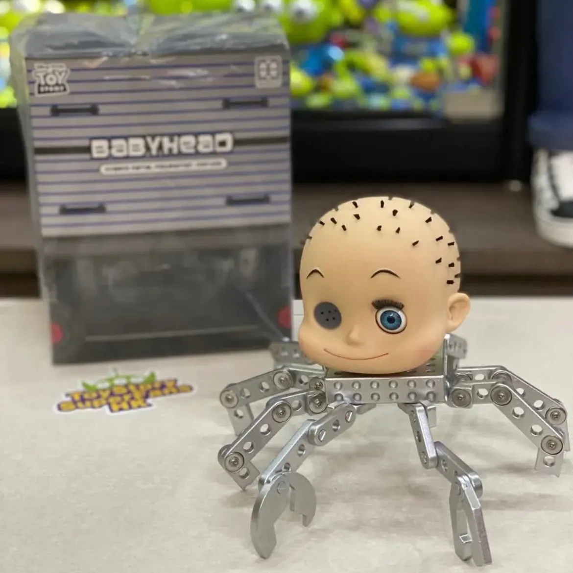 トイストーリー シド サコッシュ バッグ ミュータントトイ柄 総