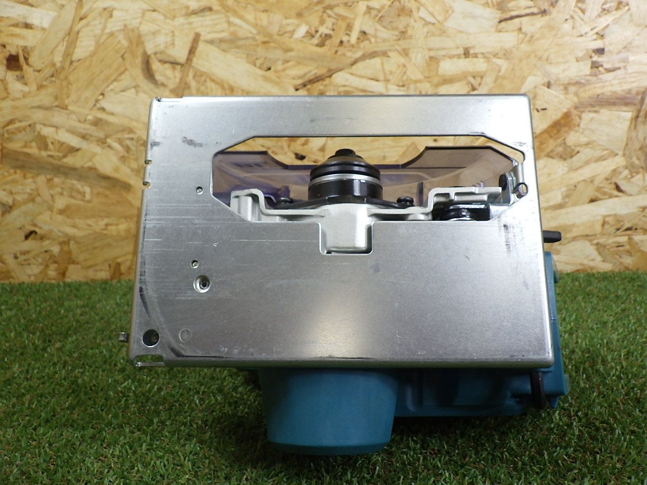 18V 充電式防じんカッタ