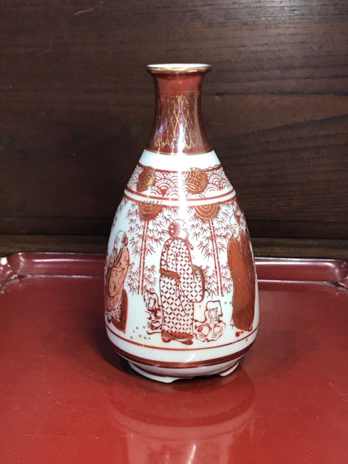 九谷 赤絵の徳利 赤絵金彩(金襴手)竹林賢人文徳利 - メルカリ 九谷 赤絵の徳利 赤絵金彩(金襴手)竹林賢人文徳利 - メルカリ