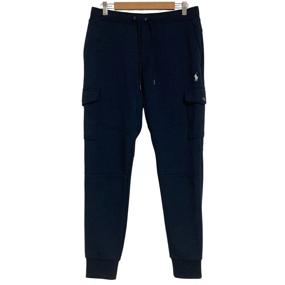 パーカー×カーゴパンツ セットアップ