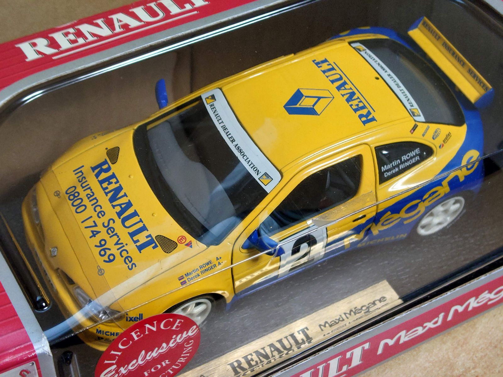 1/18 ルノーメガーヌ RENAULT Maxi Megane #2 イエロー×ブルー ANSON製ミニカー - メルカリ