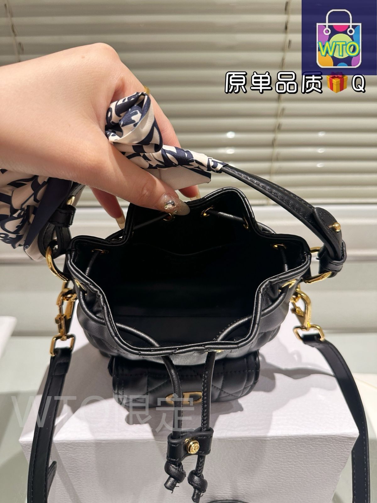 今日特価】Dior ディオールディオカロレザーシリーズボックス