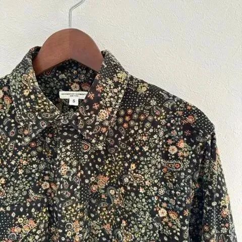 エンジニアードガーメンツ フラワー ペイズリー コーデュロイ シャツ