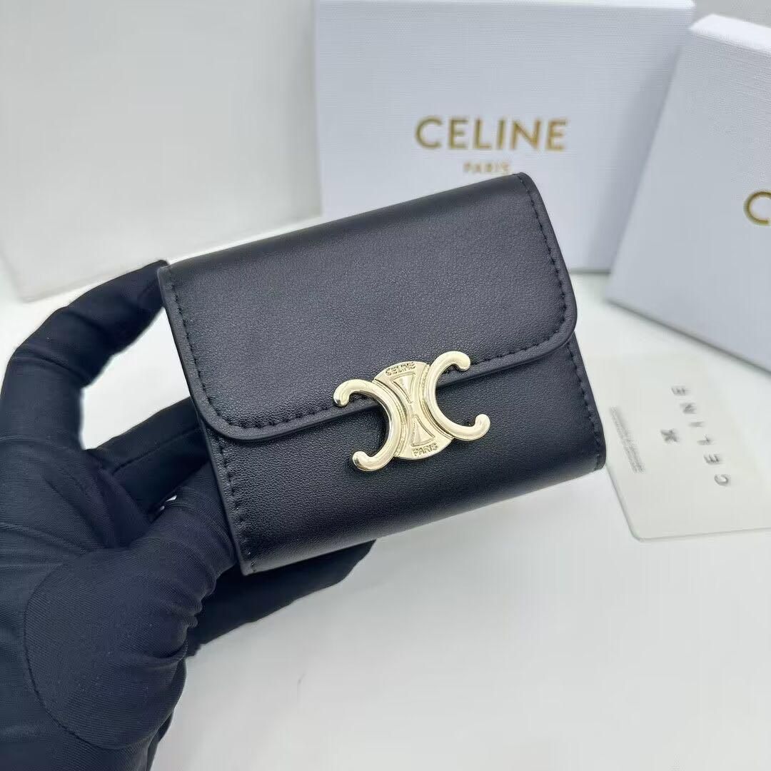 本日限定価格✨セリーヌ CELINE 財布 三つ折り財布 - メルカリ