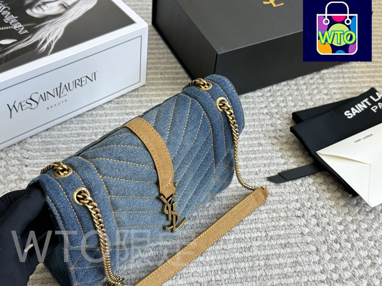 Le Envelope